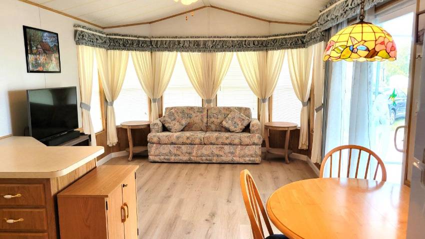4320 Dundee Road a Winter Haven, FL Mobile or Manufactured Home for Sale